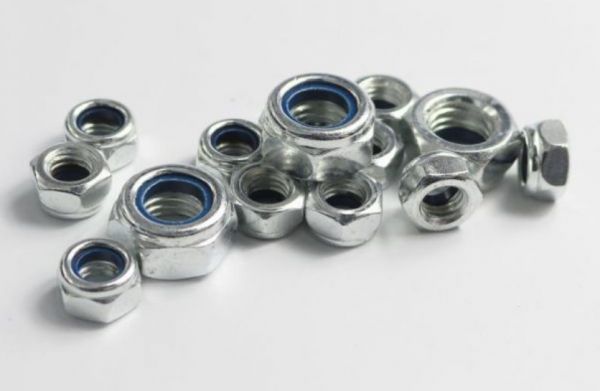 螺母：小零件里的大乾坤！